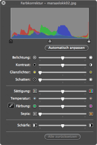 Mit der Farb-Korrektur in der Werkzeugleiste der Vorschau App Bilder bearbeiten